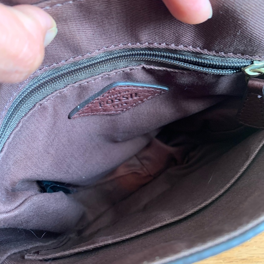 Fossil watch and fossil mini backpack - Picture 11 of 11